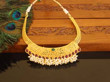Designer gold plated pearl necklace 1