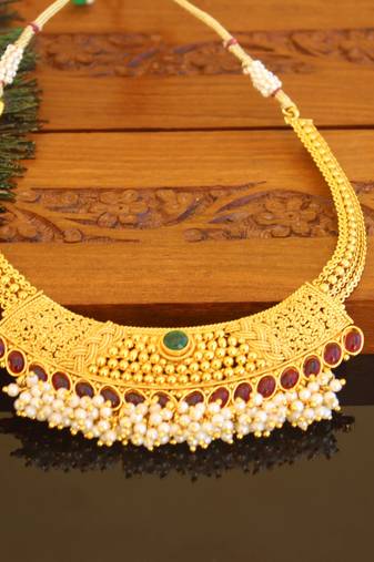 Designer gold plated pearl necklace