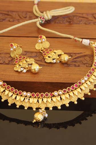 Designer gold plated kempu necklace set