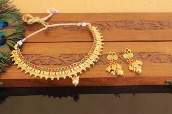 Designer gold plated kempu necklace set 2