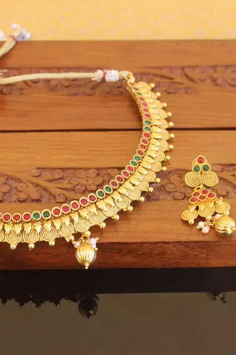 Designer gold plated kempu necklace set