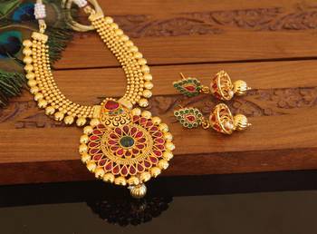 Designer gold plated kempu necklace set 1