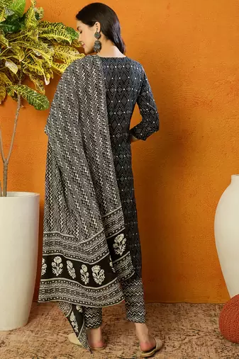 women black rayon blend geometric printed straight kurta trouser with dupatta
