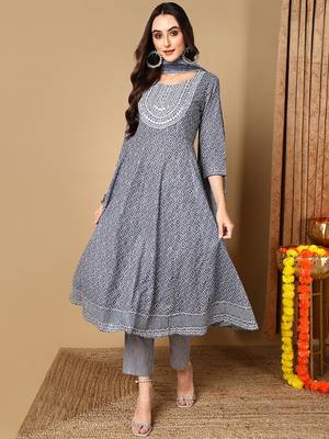 women grey rayon blend geometric printed a-line kurta trouser and dupatta 1