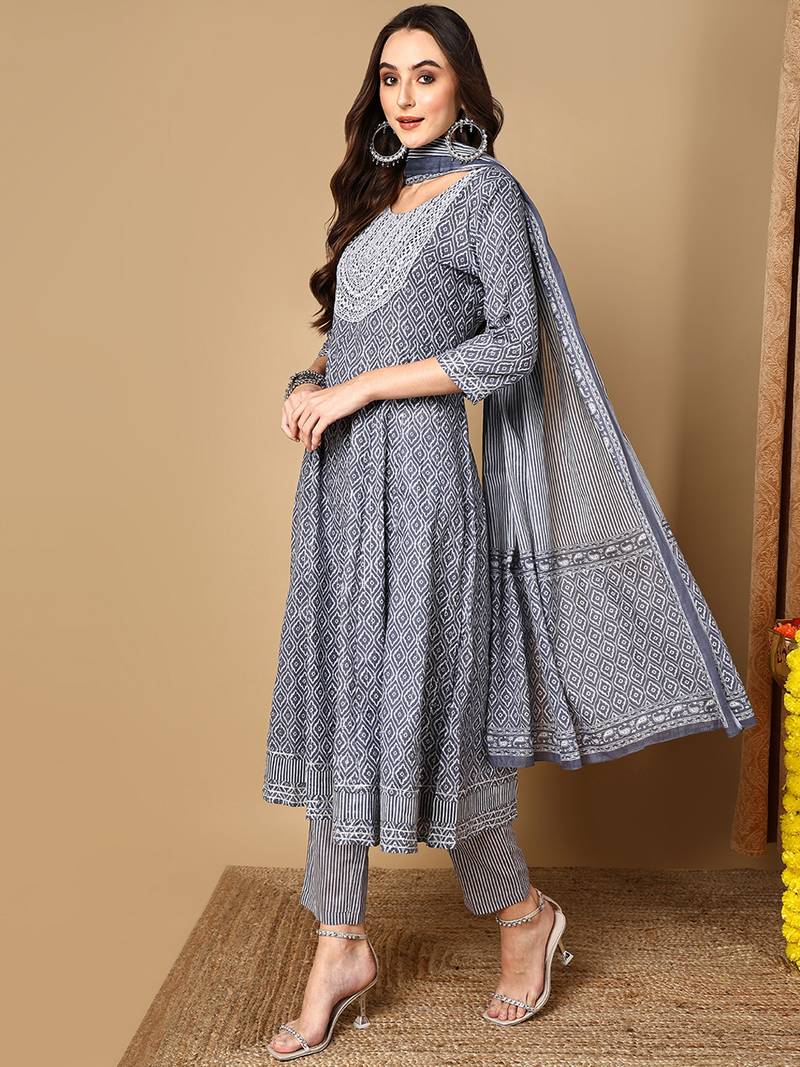 women grey rayon blend geometric printed a-line kurta trouser and dupatta