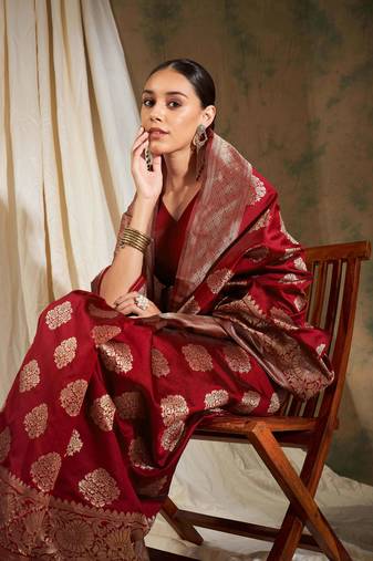 Elegant Red Art Silk Zari Woven Saree