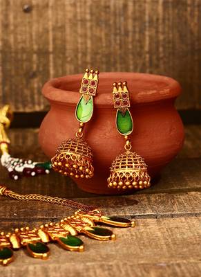 Green Palakka Necklace Set With Earrings 3