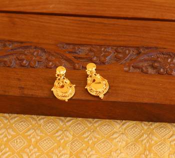 Kerala style gold plated palakka earrings 3