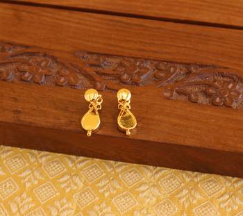 Kerala style gold plated palakka earrings 3