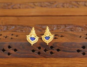 Kerala style gold plated temple palakka earrings 1