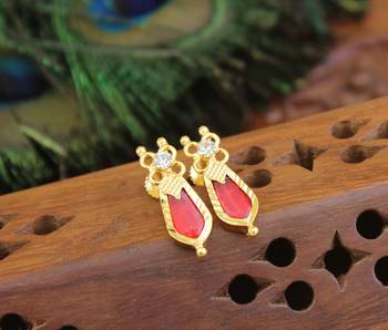 Kerala style gold plated palakka earrings 1