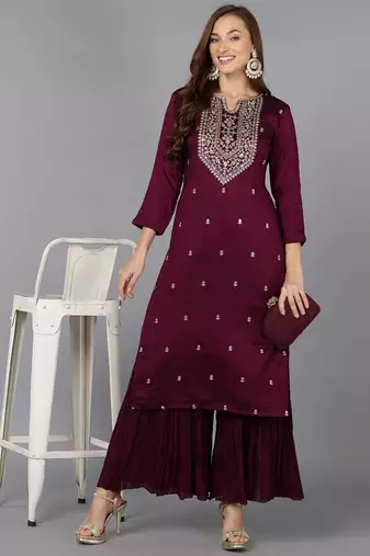 women silk blend embroidered kurta