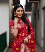 Red Women'S Pure Gharchola Bandhej Dola Silk Blend Saree