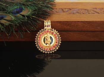 Kerala style gold plated krishna palakka pendant 3