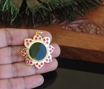 Kerala style gold plated palakka premioum stone pendant 2