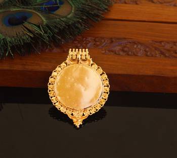 Kerala style gold plated palakka pendant 3