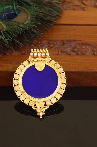 Kerala style gold plated palakka pendant