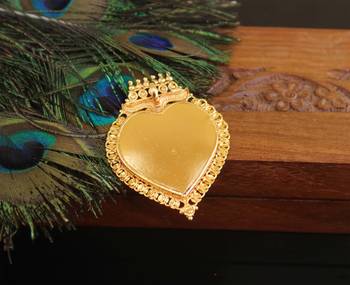 Kerala style gold plated palakka pendant 4