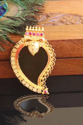 Kerala style gold plated mango palakka pendant