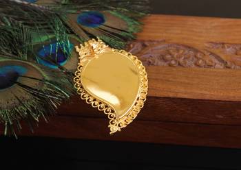 Kerala style gold plated mango palakka pendant 3