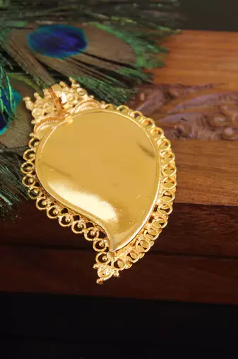 Kerala style gold plated mango palakka pendant