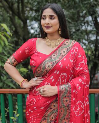Red Woven Design Bandhej Soft Silk Blend Saree 3