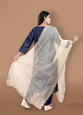 Gold Organza Embellished Dupatta 3