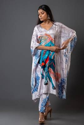 Kalki kaftan set 5