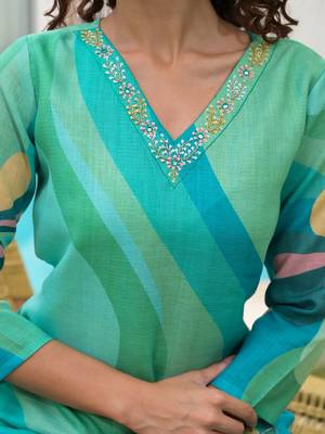  green digital print linen cotton have a lining kurta trouser and dupatta set 4