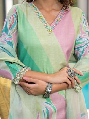  green digital floral print linen cotton have a lining kurta trouser and dupatta set 4