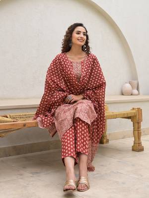 embroidered printed maroon cotton kurta set with dupatta set 5