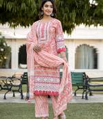 Yufta peach floral print straight pakistani style kurta trouser and dupatta set