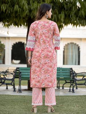Yufta peach floral print straight pakistani style kurta trouser and dupatta set 3