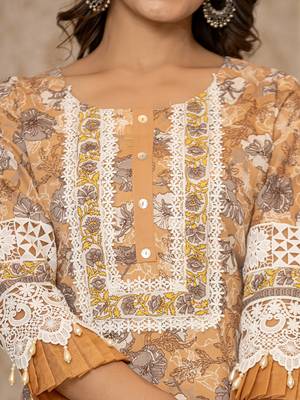 Yufta mustard floral print straight pakistani style kurta trouser and dupatta set 4