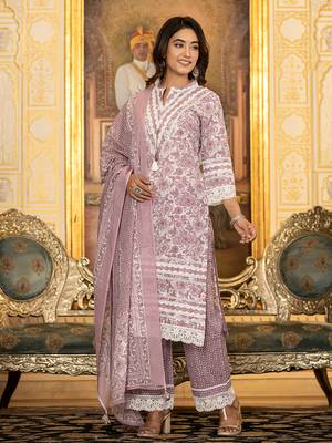 Yufta purple lacework pakistani style kurta trouser and dupatta set 2
