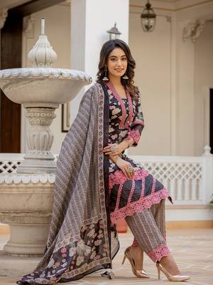 Yufta black floral print pakistani style kurta trouser and dupatta set with lace work 2
