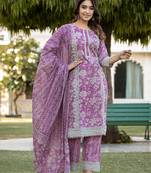 Yufta purple floral print straight pakistani style kurta trouser and dupatta set with lace work