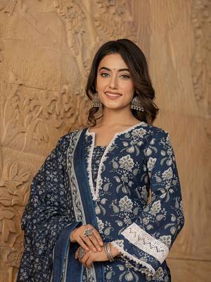  blue floral print pakistani style kurta trouser and dupatta set 5