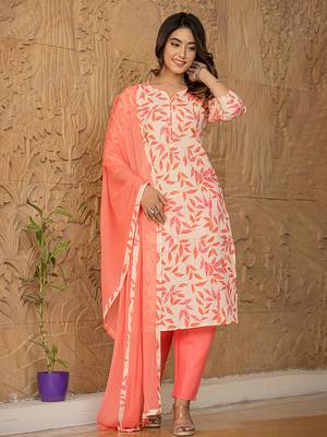  pink leaf print straight piping on yoke kurta trouser and dupatta set 1