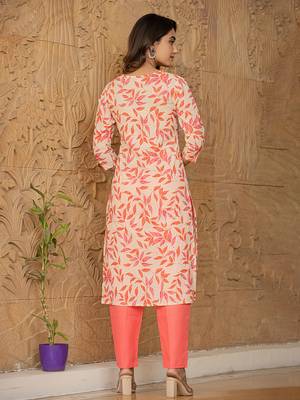  pink leaf print straight piping on yoke kurta trouser and dupatta set 3