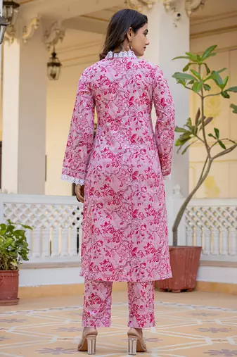  pink floral print pakistani style kurta trouser and dupatta set