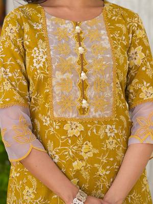  mustard floral print pakistani style kurta trouser and dupatta set 4