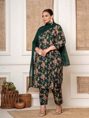 Yufta green kantha work cotton plus size kurta and pant with dupatta set 2
