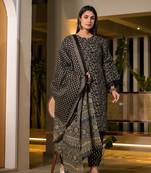  black floral print piping on yoke pakistani style kurta with trousers and dupatta set