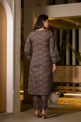  olive pure cotton paisley print pakistani style kurta and trousers with dupatta set
