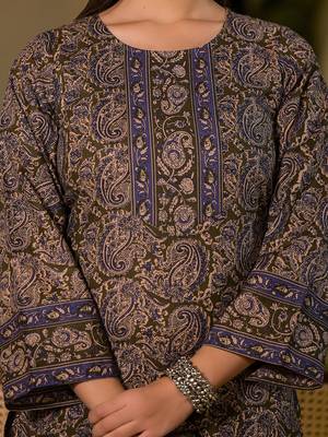  olive pure cotton paisley print pakistani style kurta and trousers with dupatta set 4