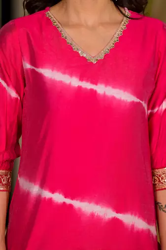  pink tie and dye chanderi silk kurta with trousers with dupatta set