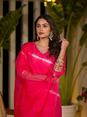  pink tie and dye chanderi silk kurta with trousers with dupatta set 5