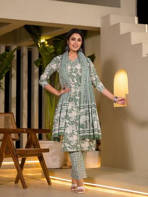  green cotton straight paisley print kurta with trousers and dupatta set 2