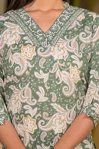  green cotton straight paisley print kurta with trousers and dupatta set